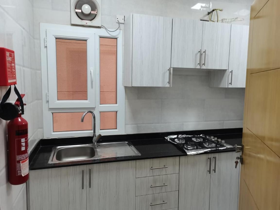 Roza Hotel Apartments Mascate Exterior foto